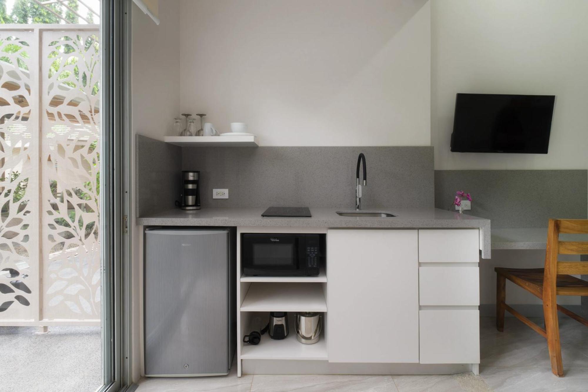 Tamarindo Bay Suites - Self Check In, Adults Only Ngoại thất bức ảnh